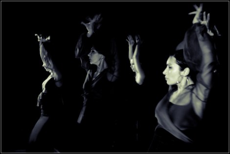 Picture of Flamenco dances from Wikimedia Commons